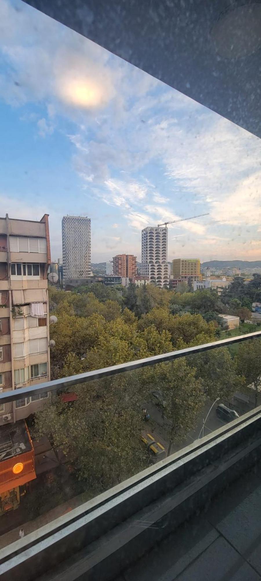 Opera Appartment Тирана Екстер'єр фото